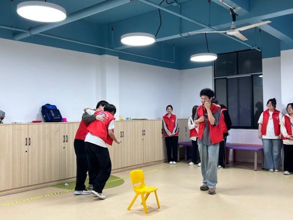 营造“人人可学