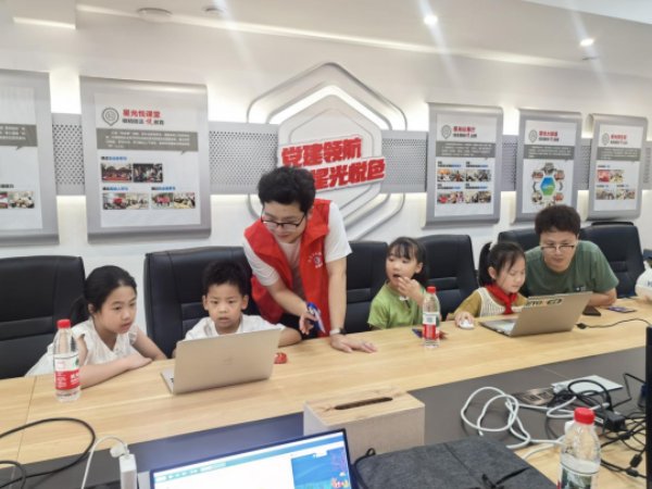 其实培养逻辑思维与创造力